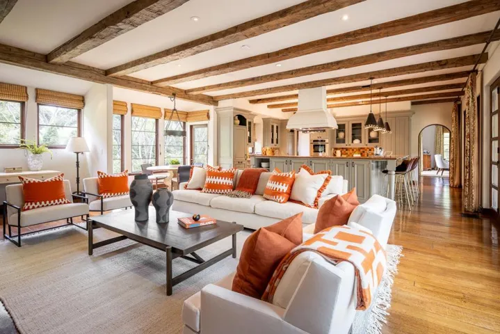 6 Tevis Place, Palo Alto, California 94301