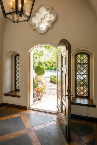 6 Tevis Place, Palo Alto, California 94301