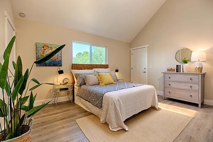 266 North Avenue, Aptos, California 95003