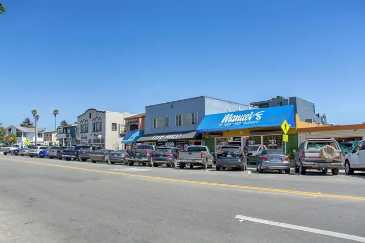 266 North Avenue, Aptos, California 95003