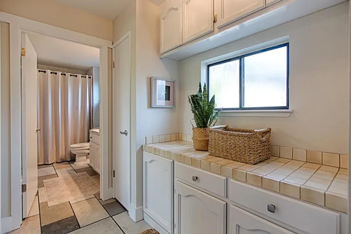 266 North Avenue, Aptos, California 95003