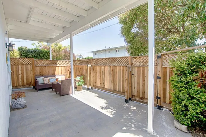 266 North Avenue, Aptos, California 95003
