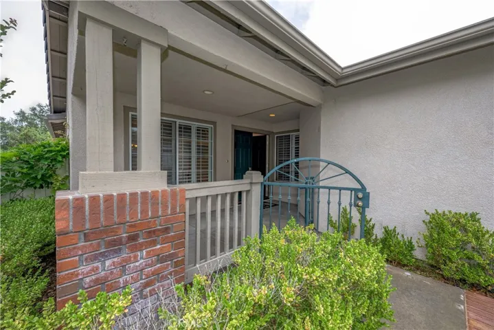 25 Gingham Street, Trabuco Canyon, California 92679