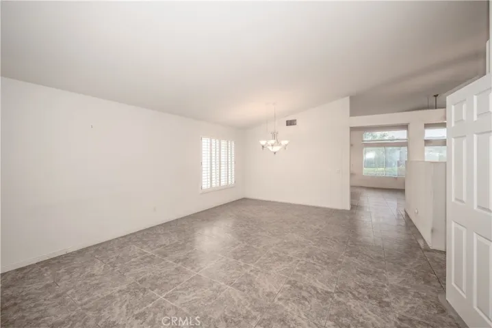 25 Gingham Street, Trabuco Canyon, California 92679