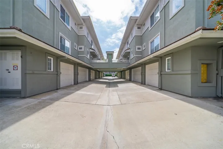 18061 Joyful Lane 104, Huntington Beach, California 92648