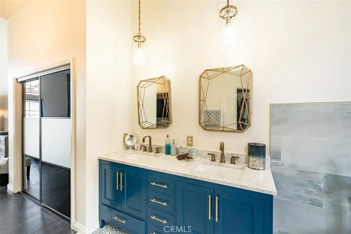 18061 Joyful Lane 104, Huntington Beach, California 92648