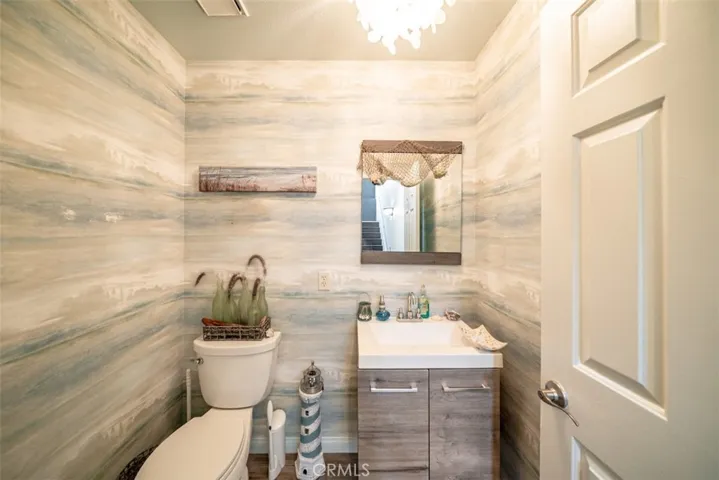18061 Joyful Lane 104, Huntington Beach, California 92648
