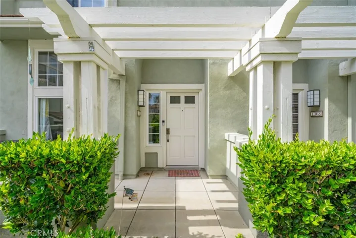 18061 Joyful Lane 104, Huntington Beach, California 92648