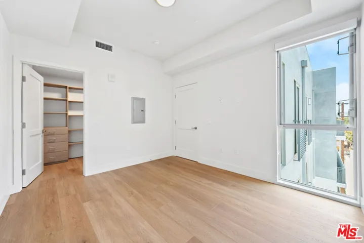1001 N Fairfax Avenue Ph6, West Hollywood, California 90046