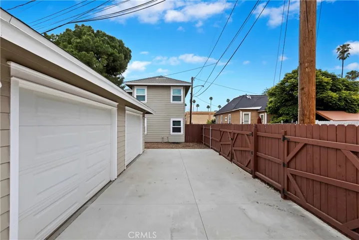 4064 9th Street, Riverside, California 92501