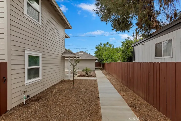 4064 9th Street, Riverside, California 92501
