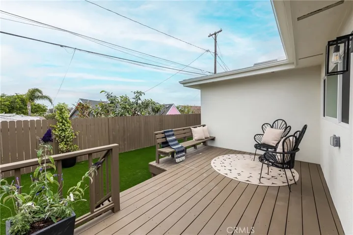 501 Avenue F, Redondo Beach, California 90277