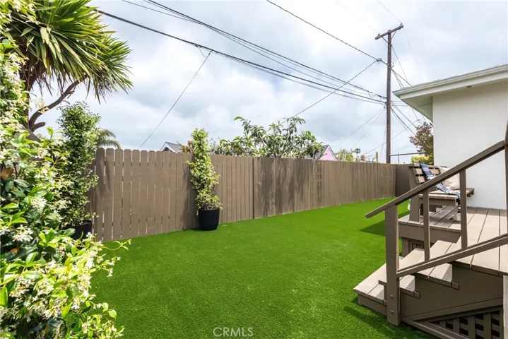 501 Avenue F, Redondo Beach, California 90277