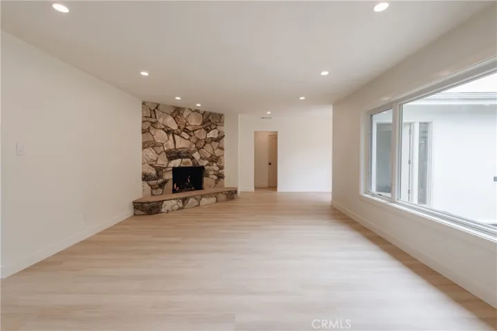 501 Avenue F, Redondo Beach, California 90277
