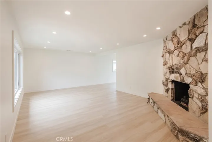 501 Avenue F, Redondo Beach, California 90277