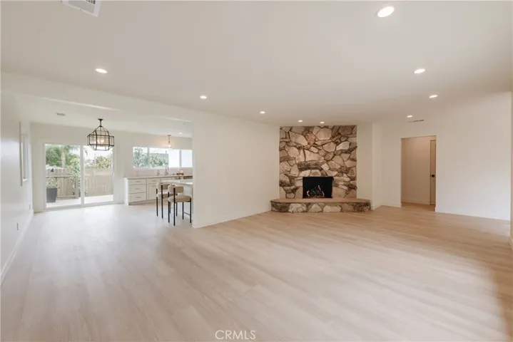 501 Avenue F, Redondo Beach, California 90277