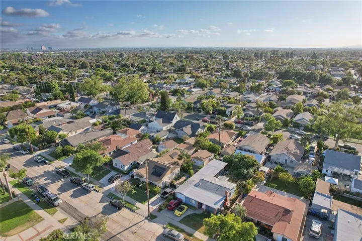 1105 S Hickory Street, Santa Ana, California 92701