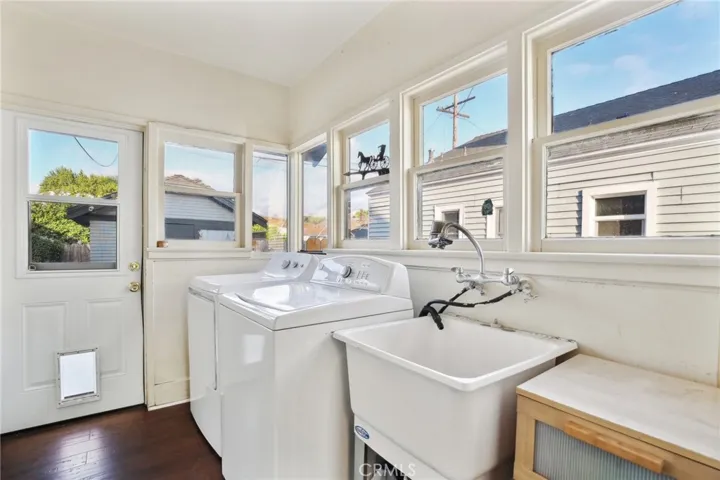 1105 S Hickory Street, Santa Ana, California 92701