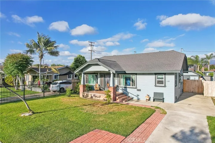 1105 S Hickory Street, Santa Ana, California 92701
