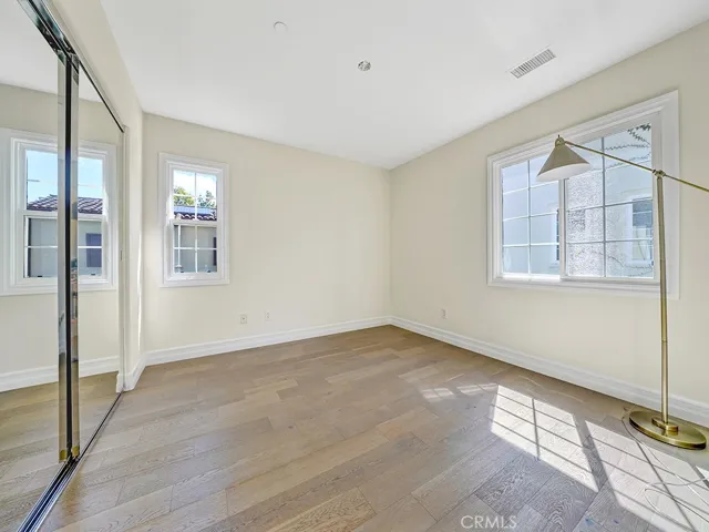64 Pathstone, Irvine, California 92603