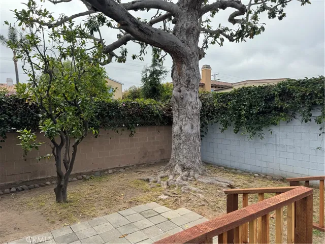 2105 Graham Avenue, Redondo Beach, California 90278
