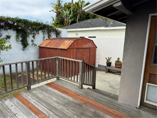 2105 Graham Avenue, Redondo Beach, California 90278