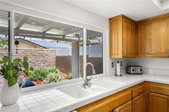 934 S La Salle Circle, Anaheim Hills, California 92807