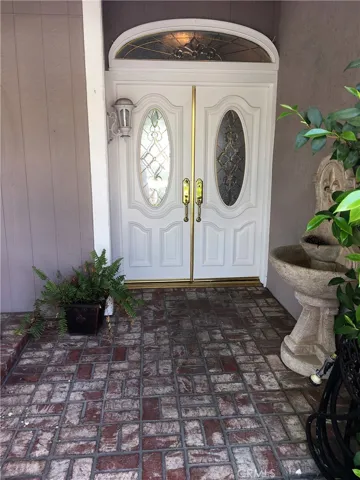 Pic from prior rental