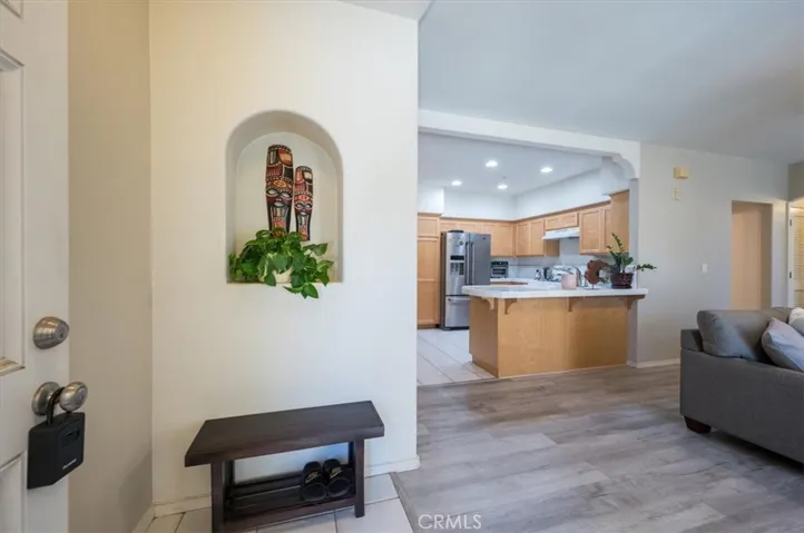 310 E Mccoy Lane 7e, Santa Maria, California 93455