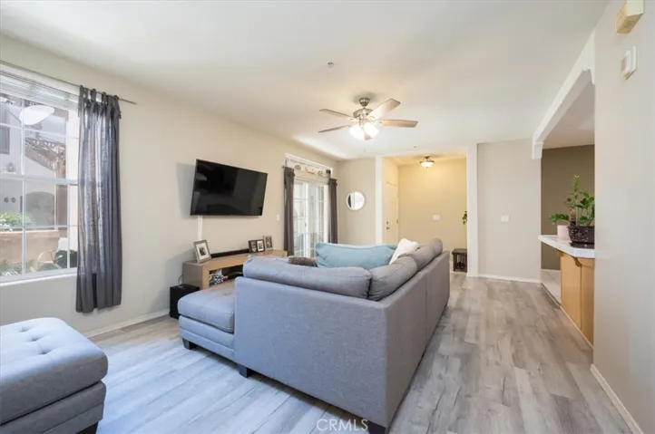 310 E Mccoy Lane 7e, Santa Maria, California 93455
