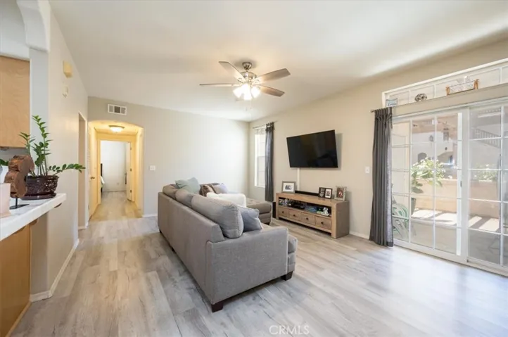 310 E Mccoy Lane 7e, Santa Maria, California 93455
