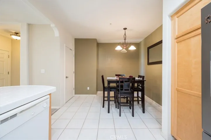 310 E Mccoy Lane 7e, Santa Maria, California 93455