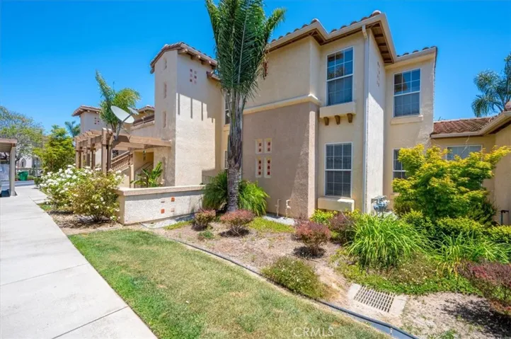 310 E Mccoy Lane 7e, Santa Maria, California 93455