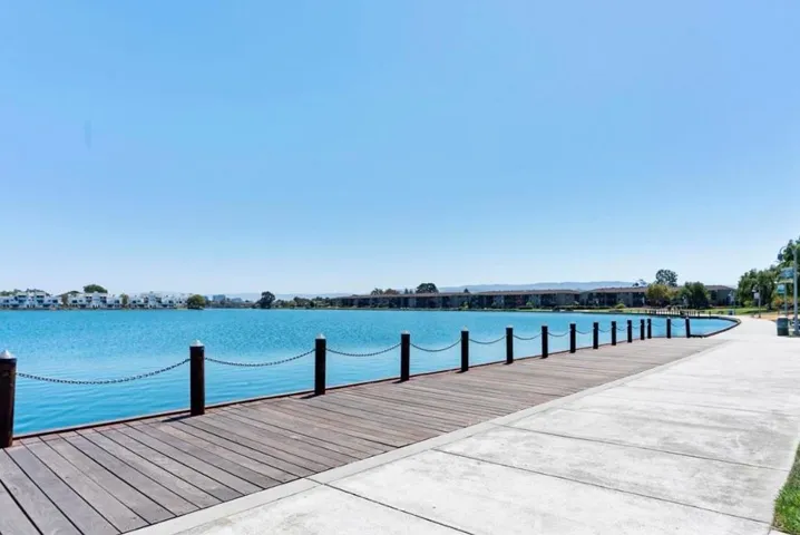 1057 Shell Boulevard 4, Foster City, California 94404