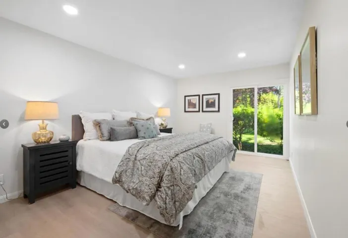 1057 Shell Boulevard 4, Foster City, California 94404