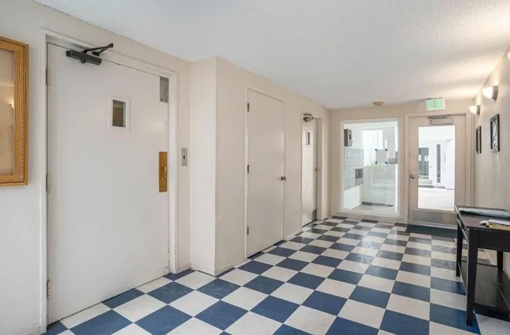 1057 Shell Boulevard 4, Foster City, California 94404