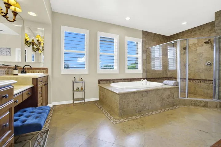 5582 Valerio Trail, San Diego, California 92130