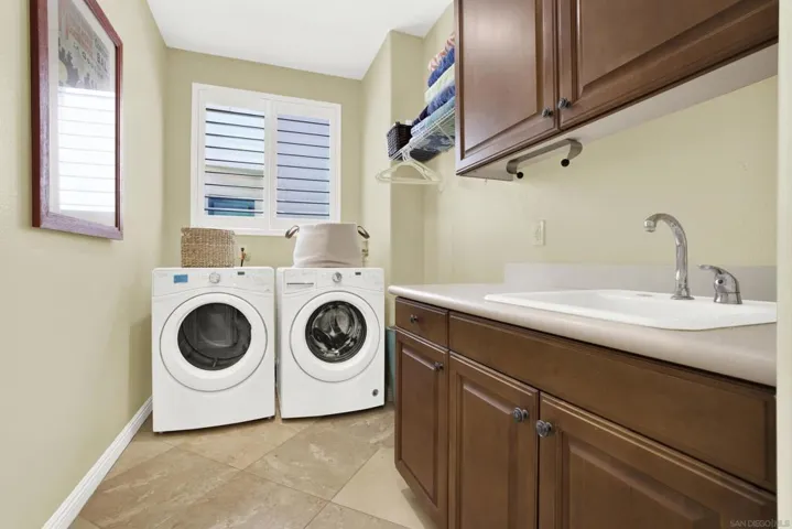 5582 Valerio Trail, San Diego, California 92130