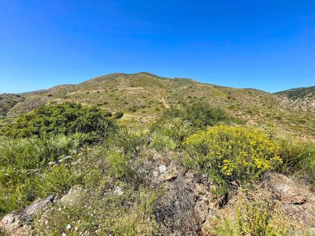 Highway 94, Dulzura, California 91935