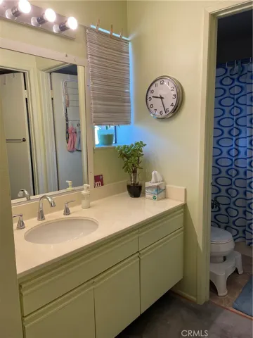 27642 Susan Beth Way I, Saugus, California 91350