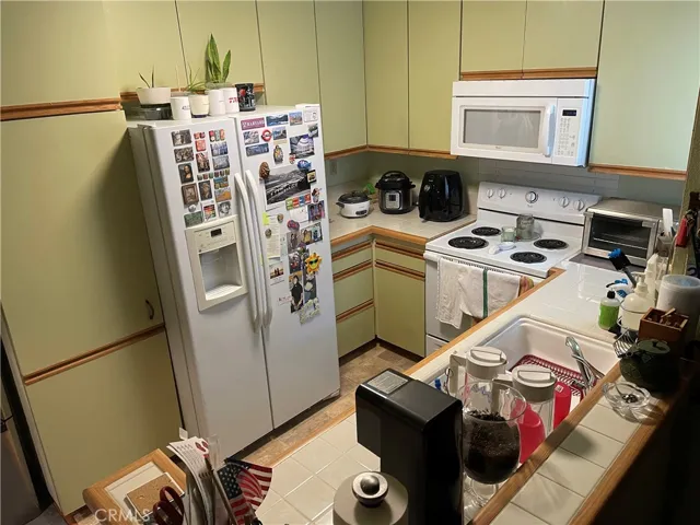 27642 Susan Beth Way I, Saugus, California 91350