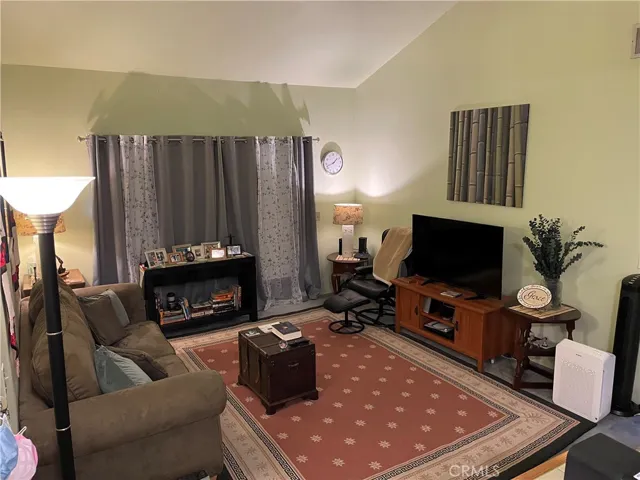 27642 Susan Beth Way I, Saugus, California 91350