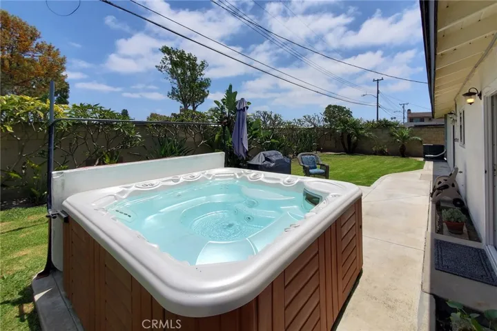 16182 Howland Lane, Huntington Beach, California 92647