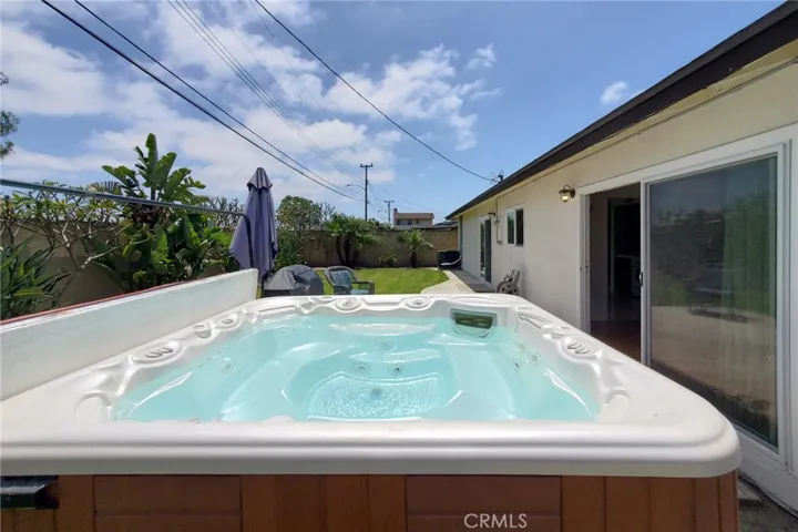 16182 Howland Lane, Huntington Beach, California 92647