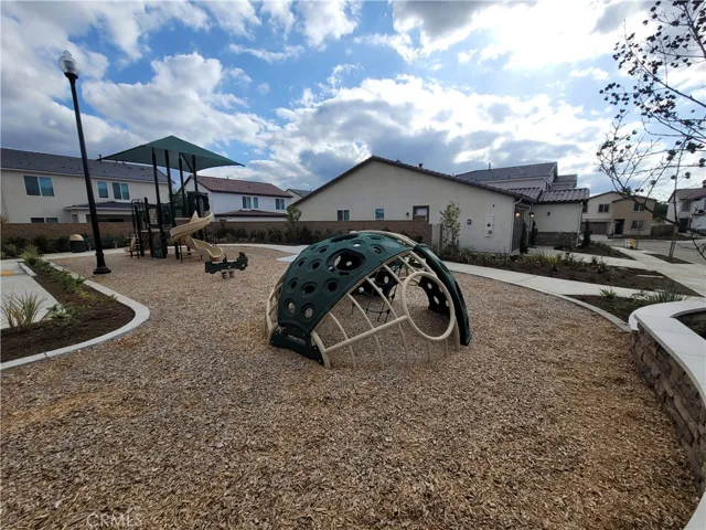 12742 Clifton Way, Yucaipa, California 92399
