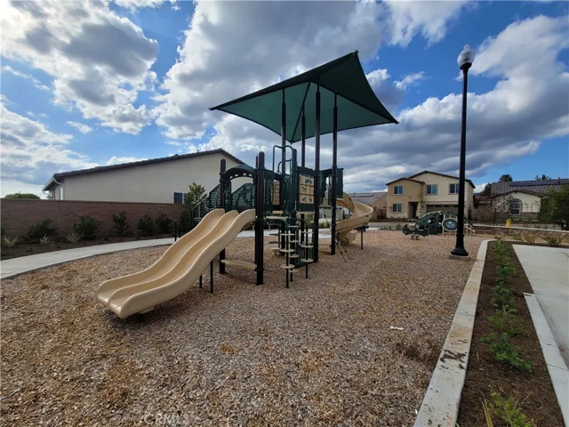 12742 Clifton Way, Yucaipa, California 92399