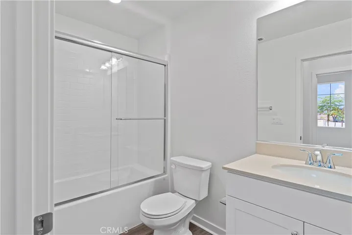 12742 Clifton Way, Yucaipa, California 92399