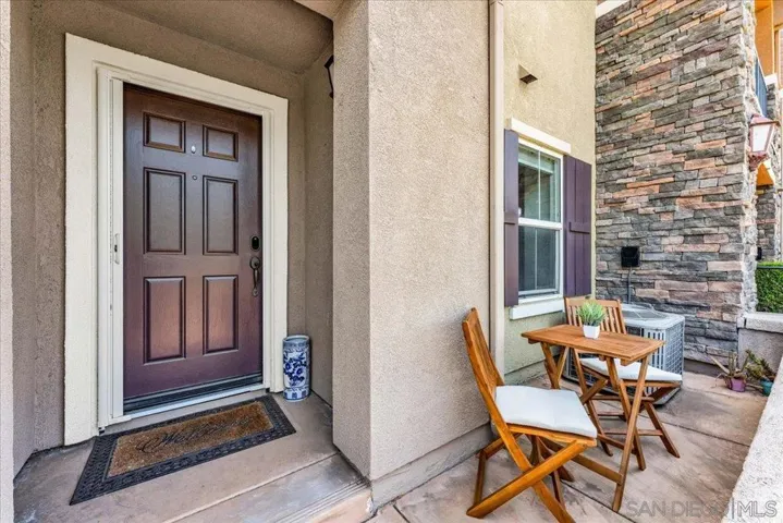 76 Via Sovana, Santee, California 92071