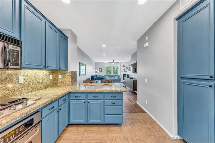 76 Via Sovana, Santee, California 92071