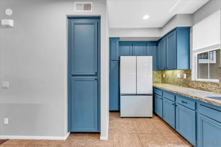 76 Via Sovana, Santee, California 92071